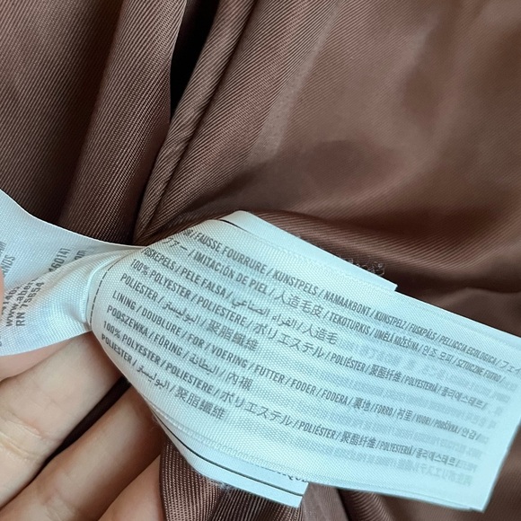 Abercrombie & Finch The A&F Mini Puffer Faux-Fur Jacket Size medium - Picture 8 of 8